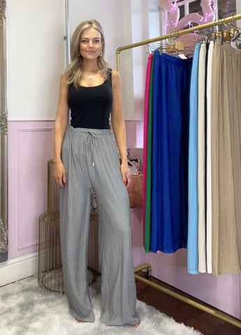 Carrie Lightweight Trousers > Grey