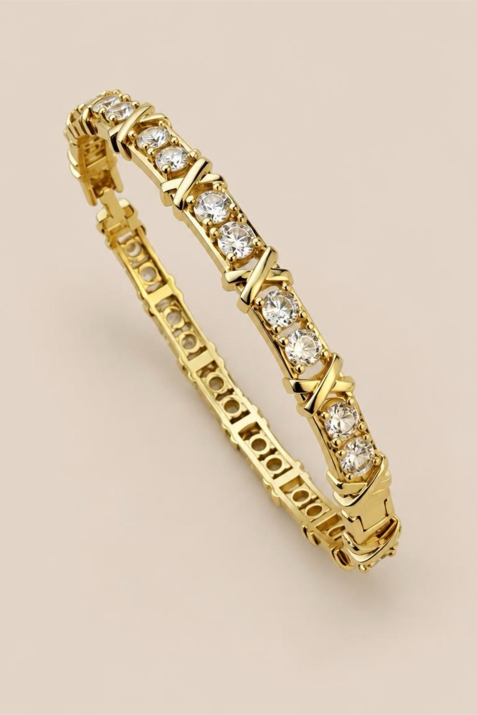 X Crossover Bangle / Gold