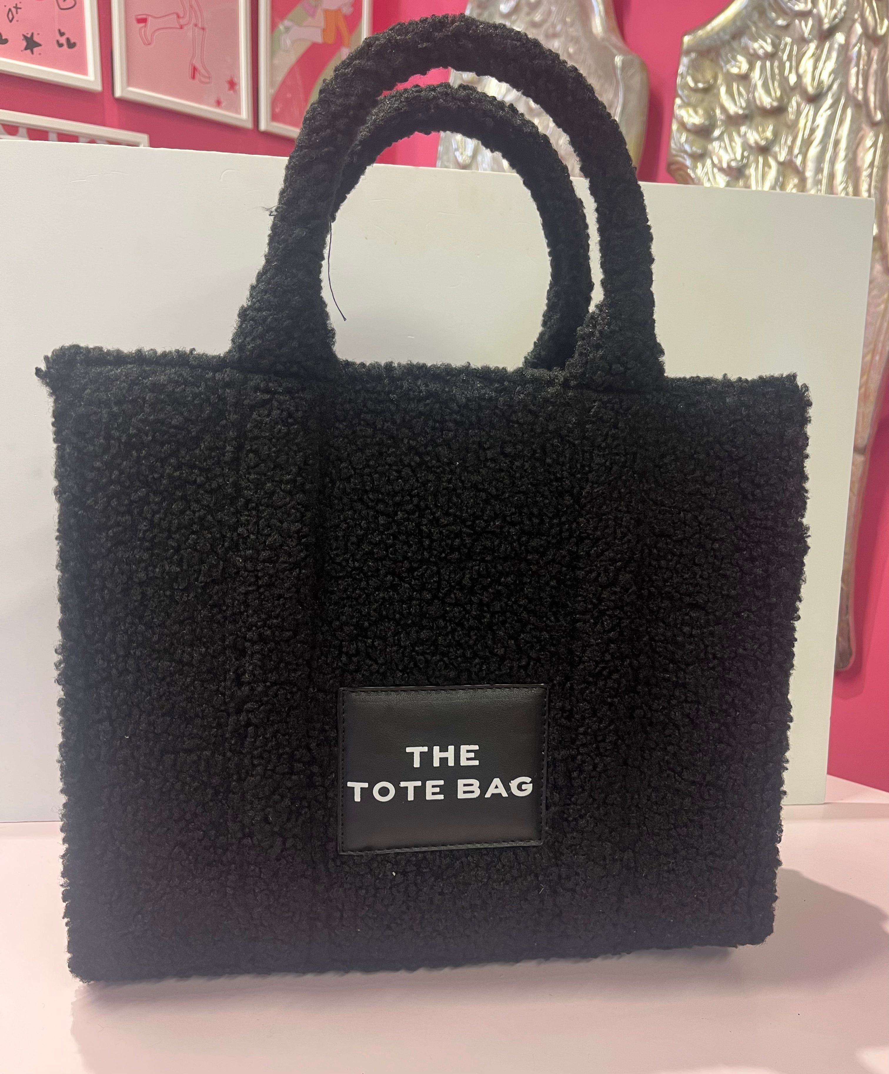 The Teddy Tote Bag > Black