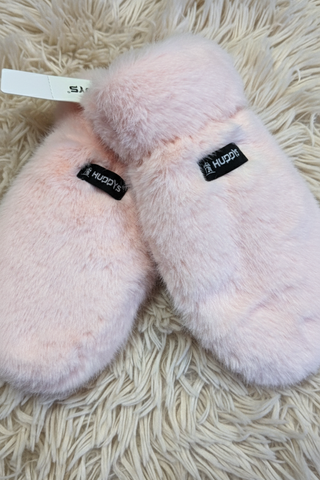 Fluffy Fleece Lined Mittens > Baby Pink
