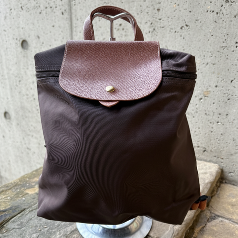 Classic Style Canvas Backpack > Chocolate Brown