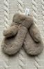 Fluffy Fleece Lined Mittens > Beige