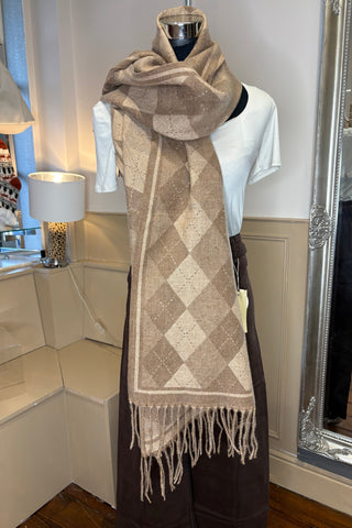 Diamond Checked Winter Scarf / Beige