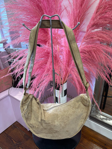Suedette Sling Bag > Beige