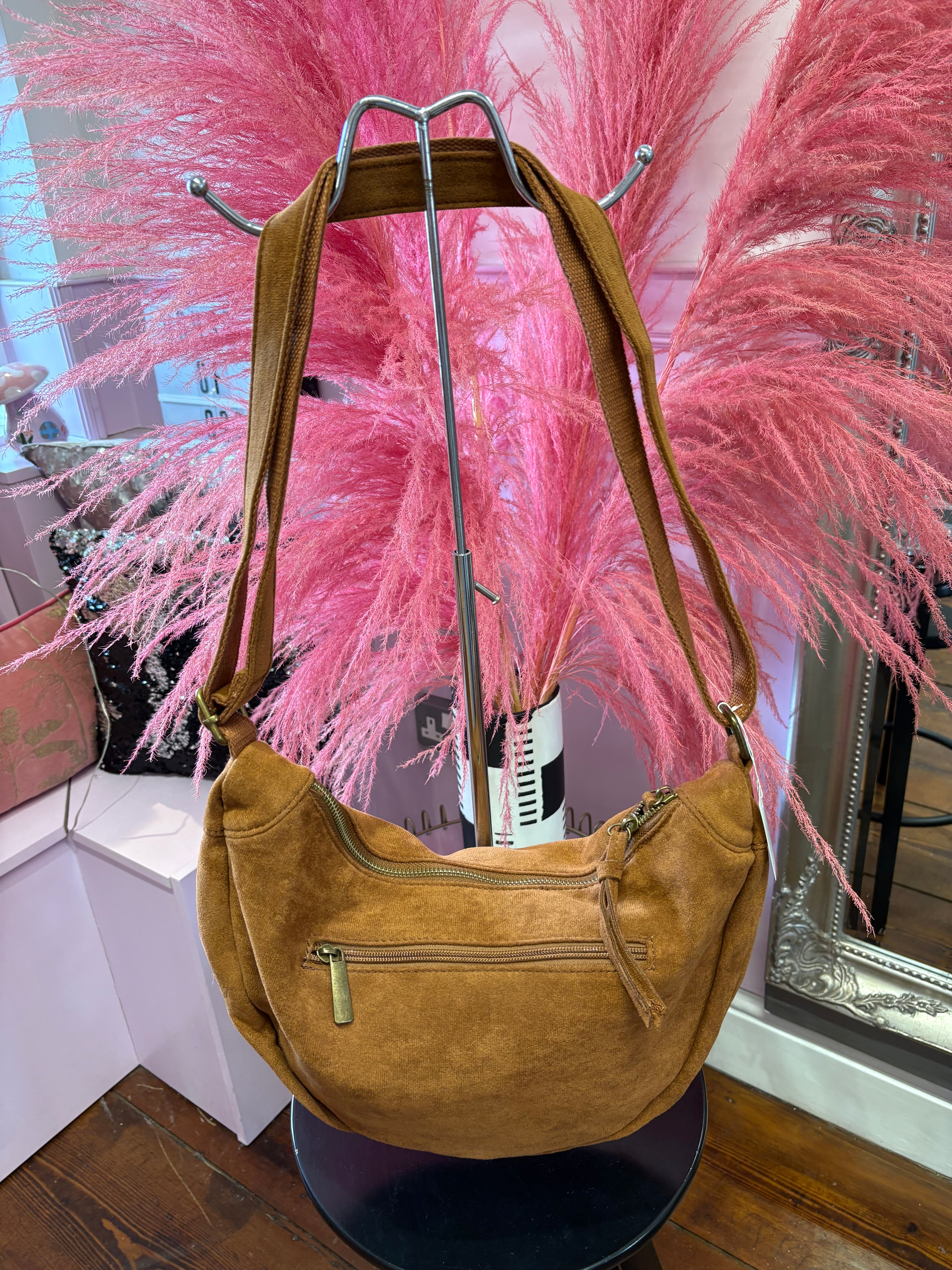 Suedette Sling Bag > Tan