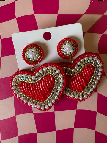 Queen of Hearts Earrings > Red