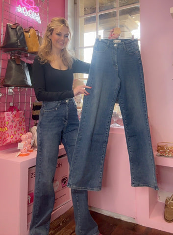 Wide Leg Denim Wash Jean