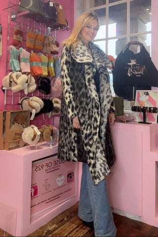 Leopard Print Open Coat > Black & White