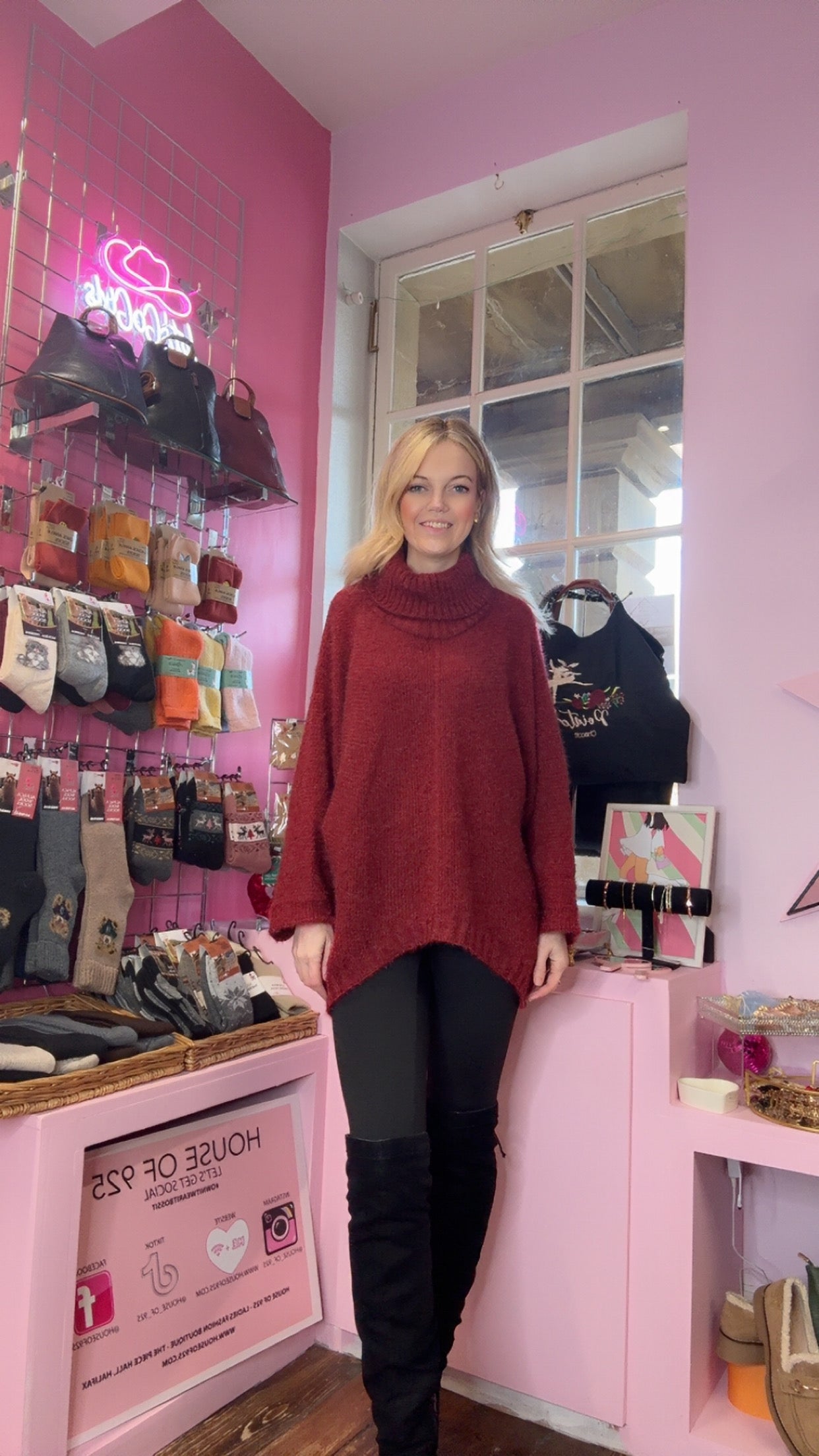 Cowl Neck Jumper > Burgundy