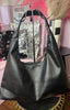 Boat Shoulder Bag > Black