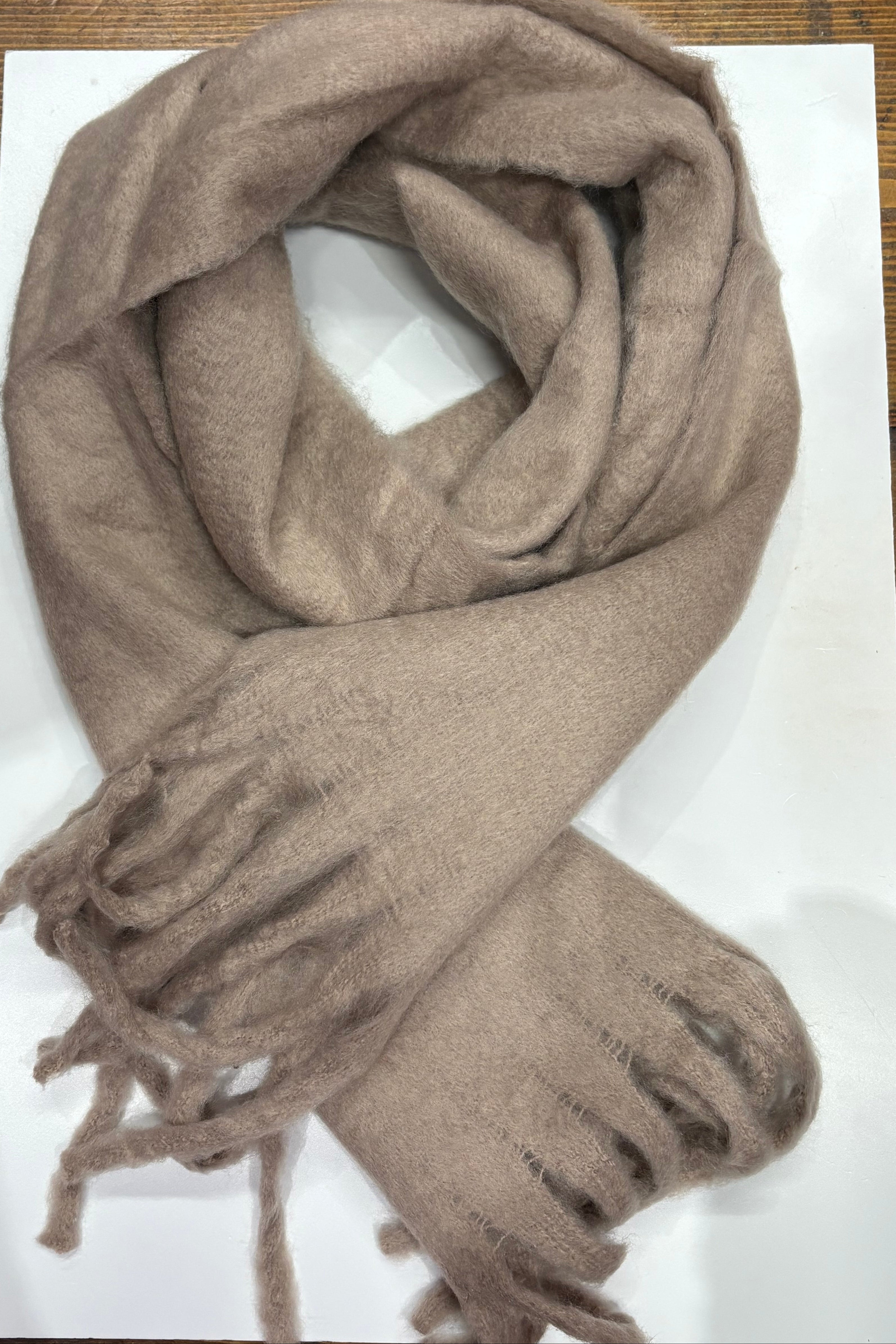 Winter Warmer Fluffy Scarf > Beige