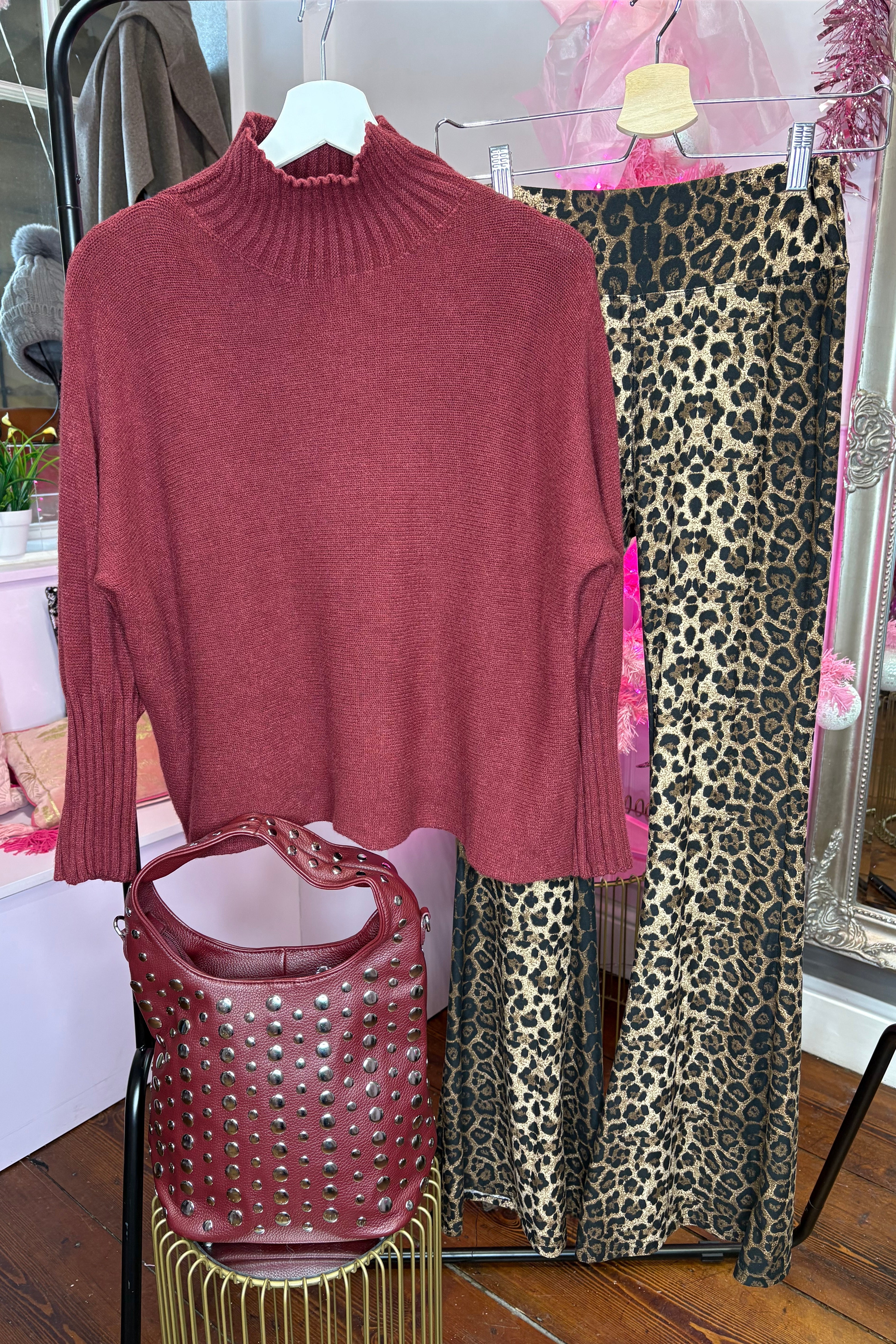 High Neck Jumper > Burgundy