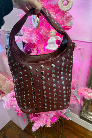 Stud Shoulder Bag > Wine