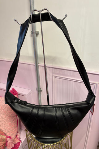 The Croissant Sling Bag / Black