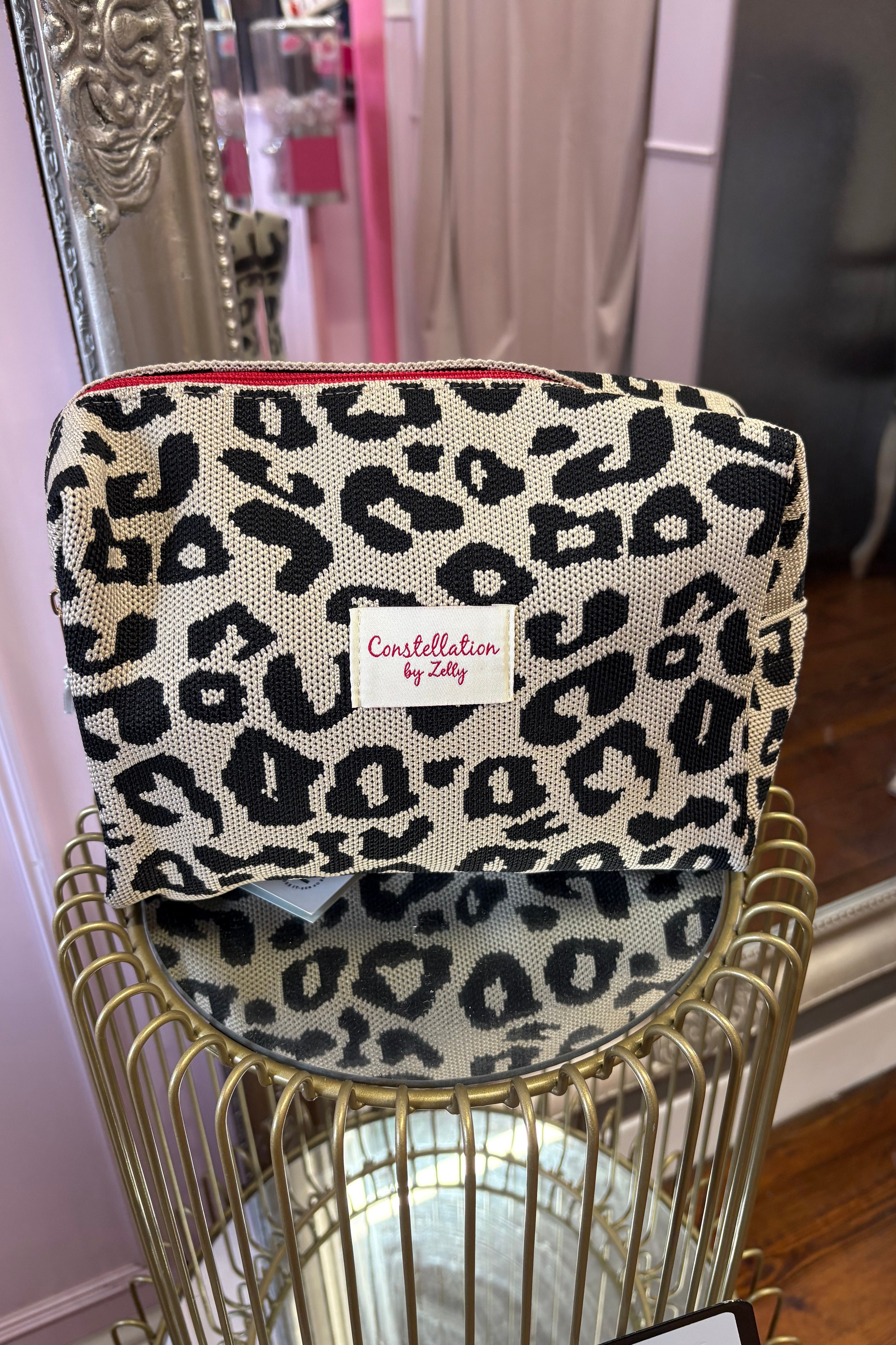 Leo Leopard Print Make-up/Wash Bag