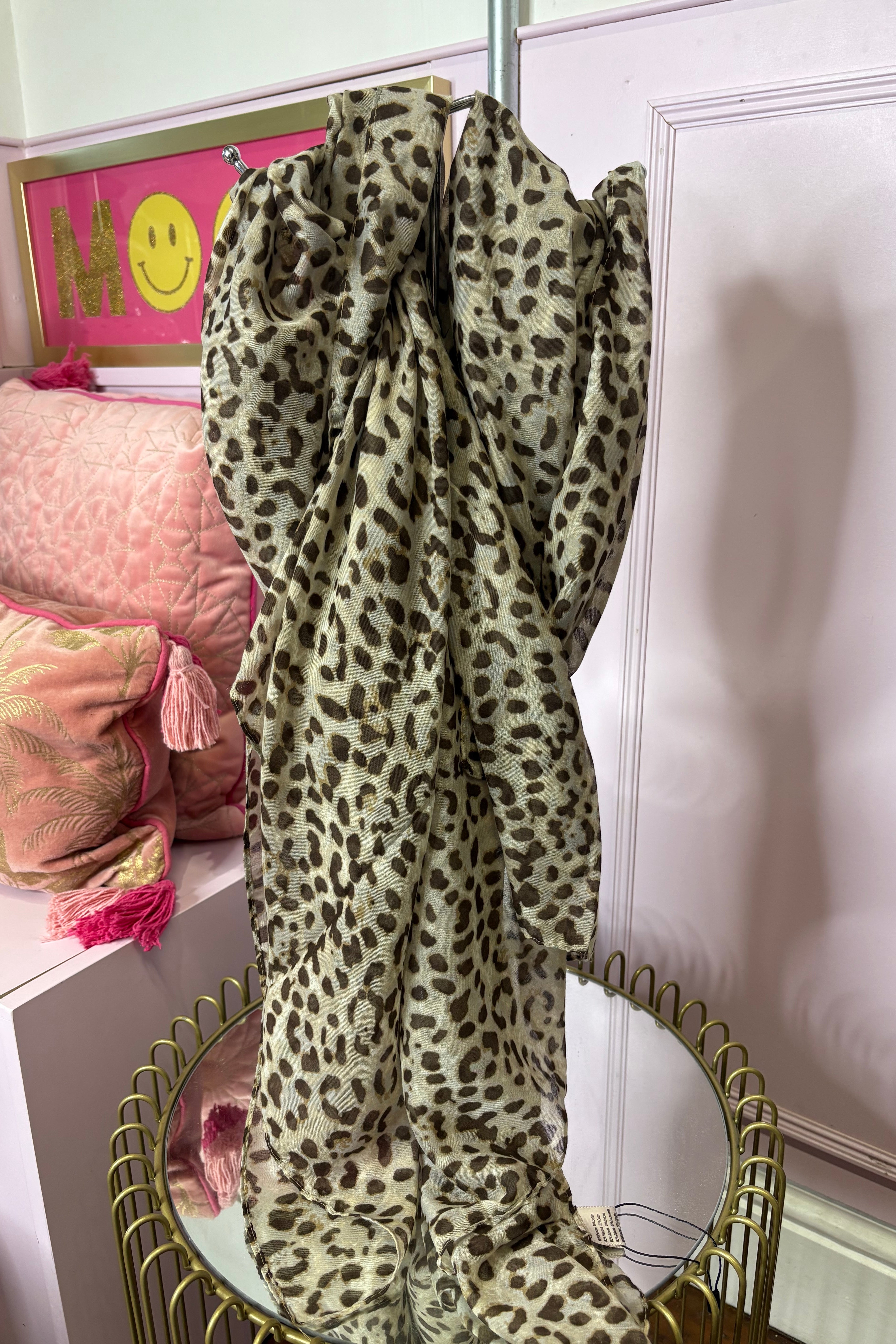The classic Leopard Print Scarf