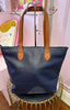 Classic Shoulder Bag / Navy