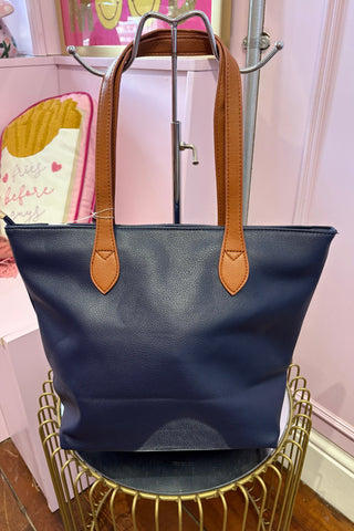 Classic Shoulder Bag / Navy