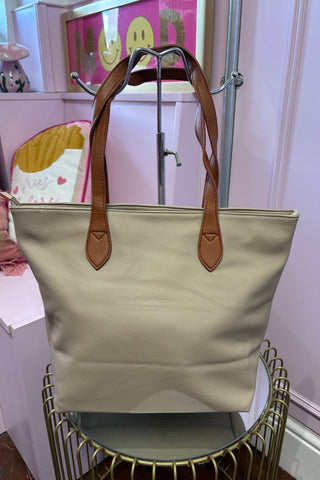 Classic Shoulder Bag / Beige