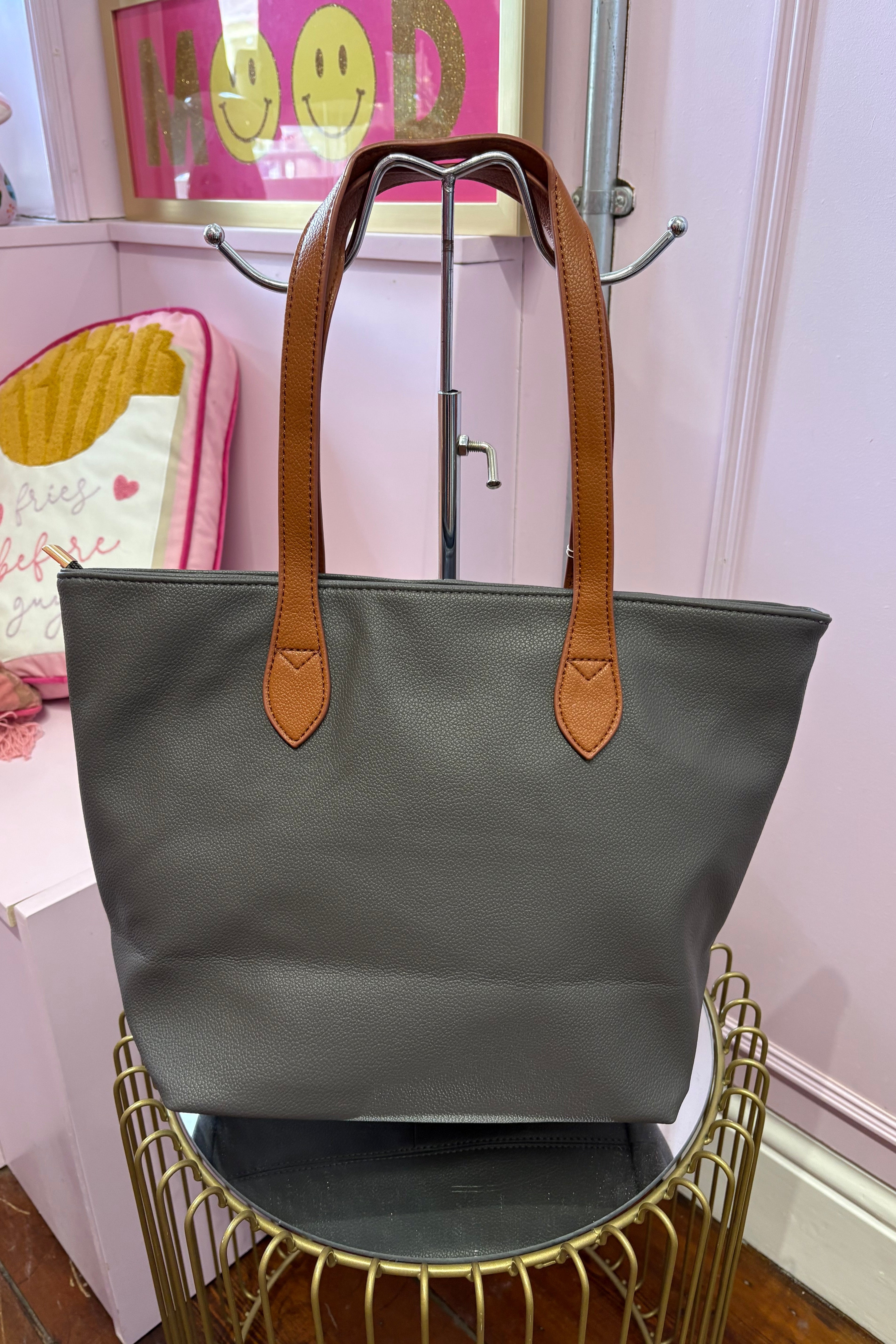 Classic Shoulder Bag / Grey