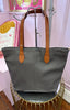 Classic Shoulder Bag / Grey