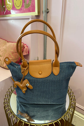 Woven Shoulder Bag With Charm / Navy