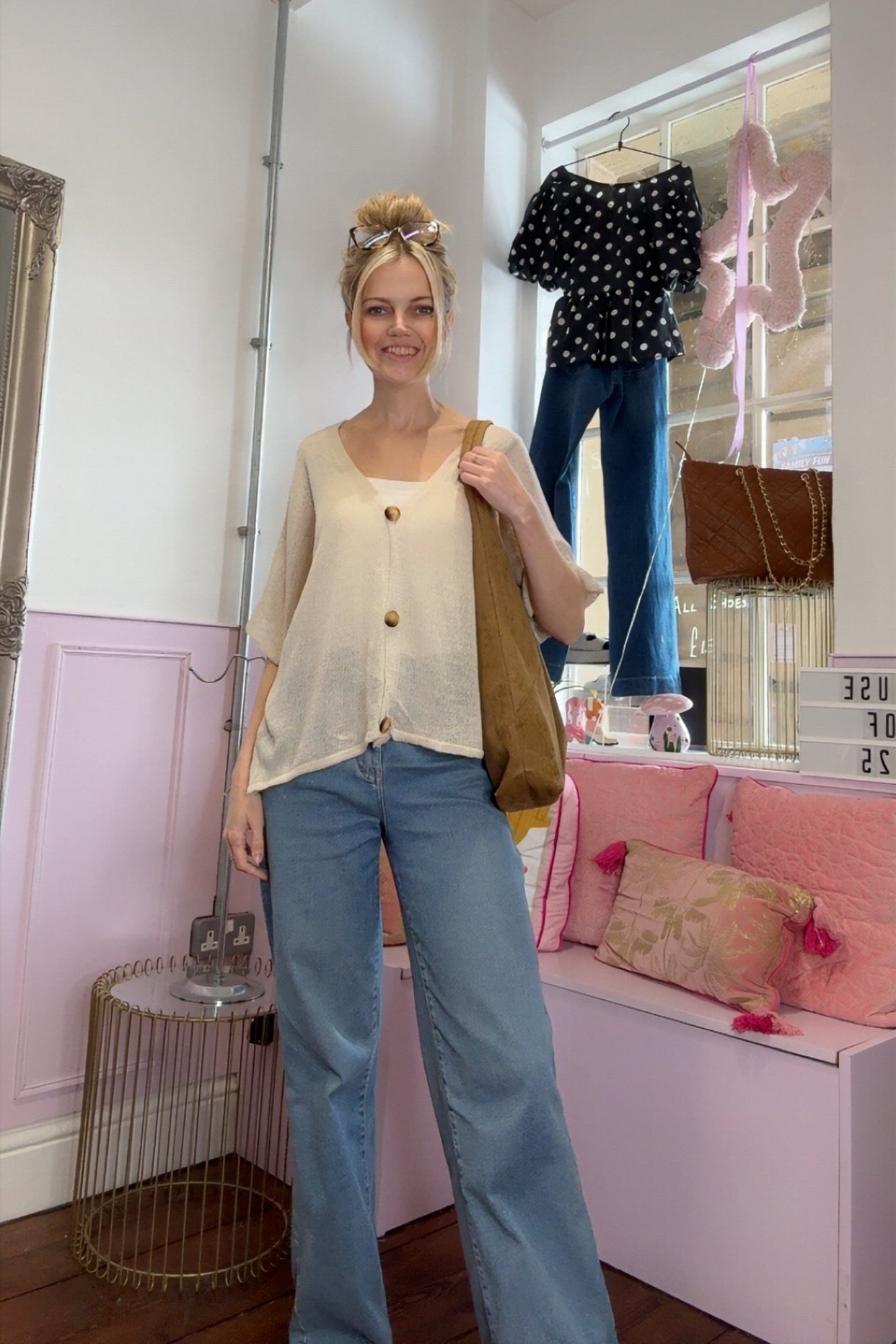 Short Sleeved Cardigan / Champagne