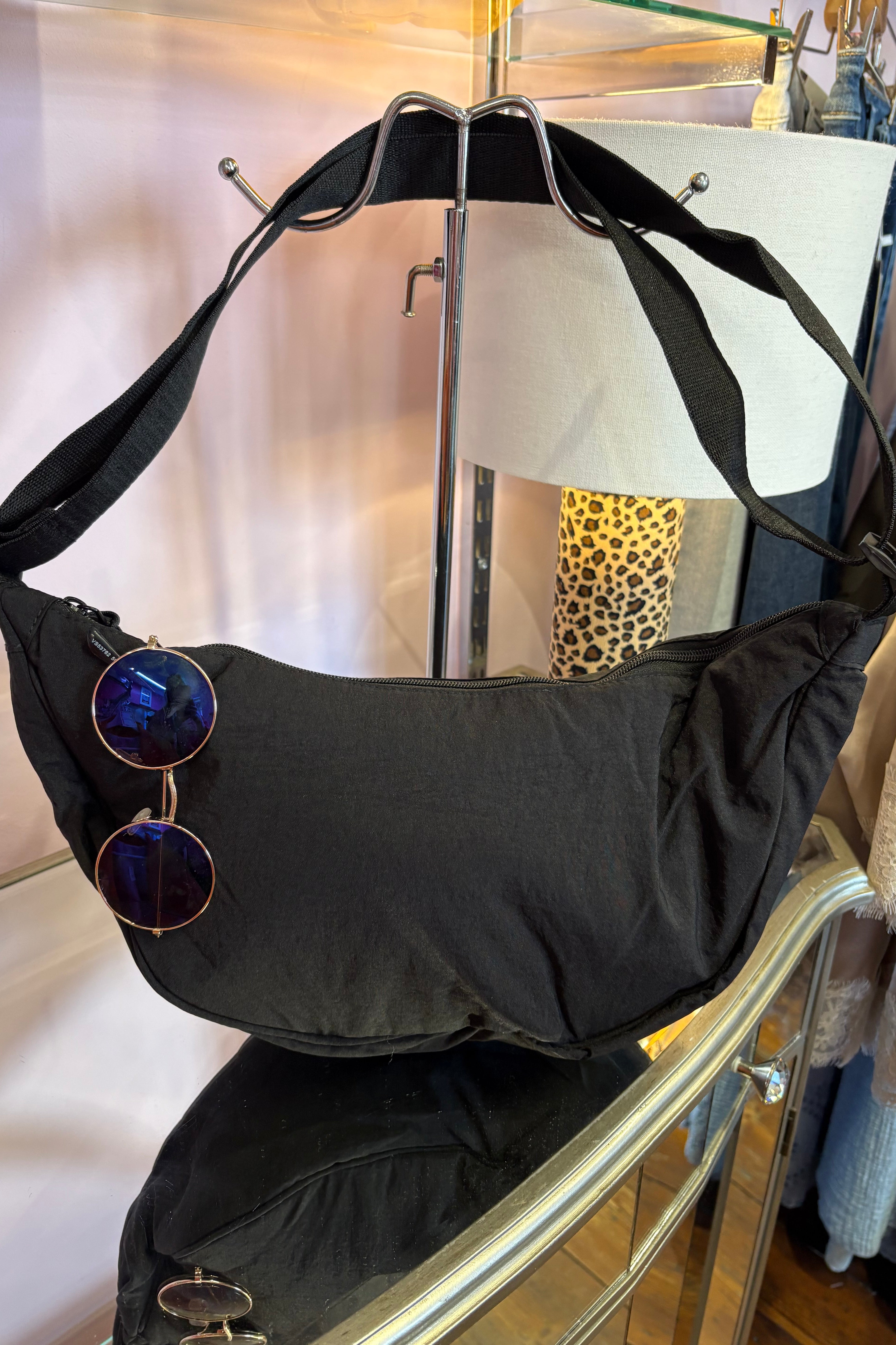 Sling Bag / Black