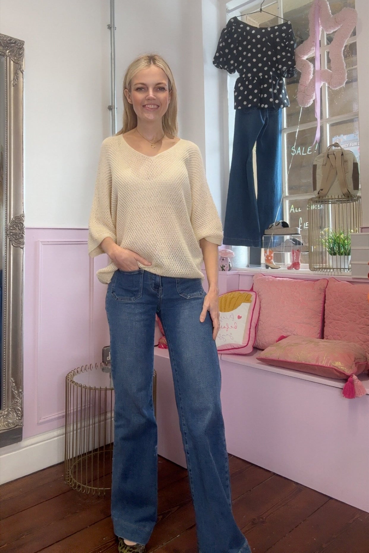 Lightweight Knit Top / Beige