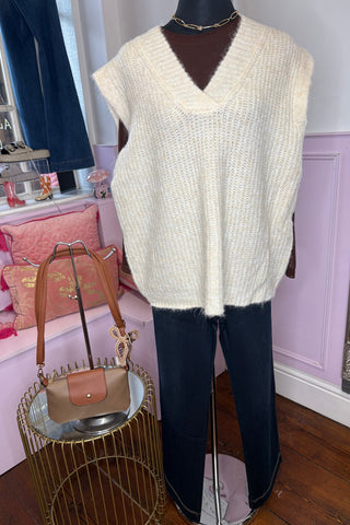 Over-sized V-neck Knit Vest