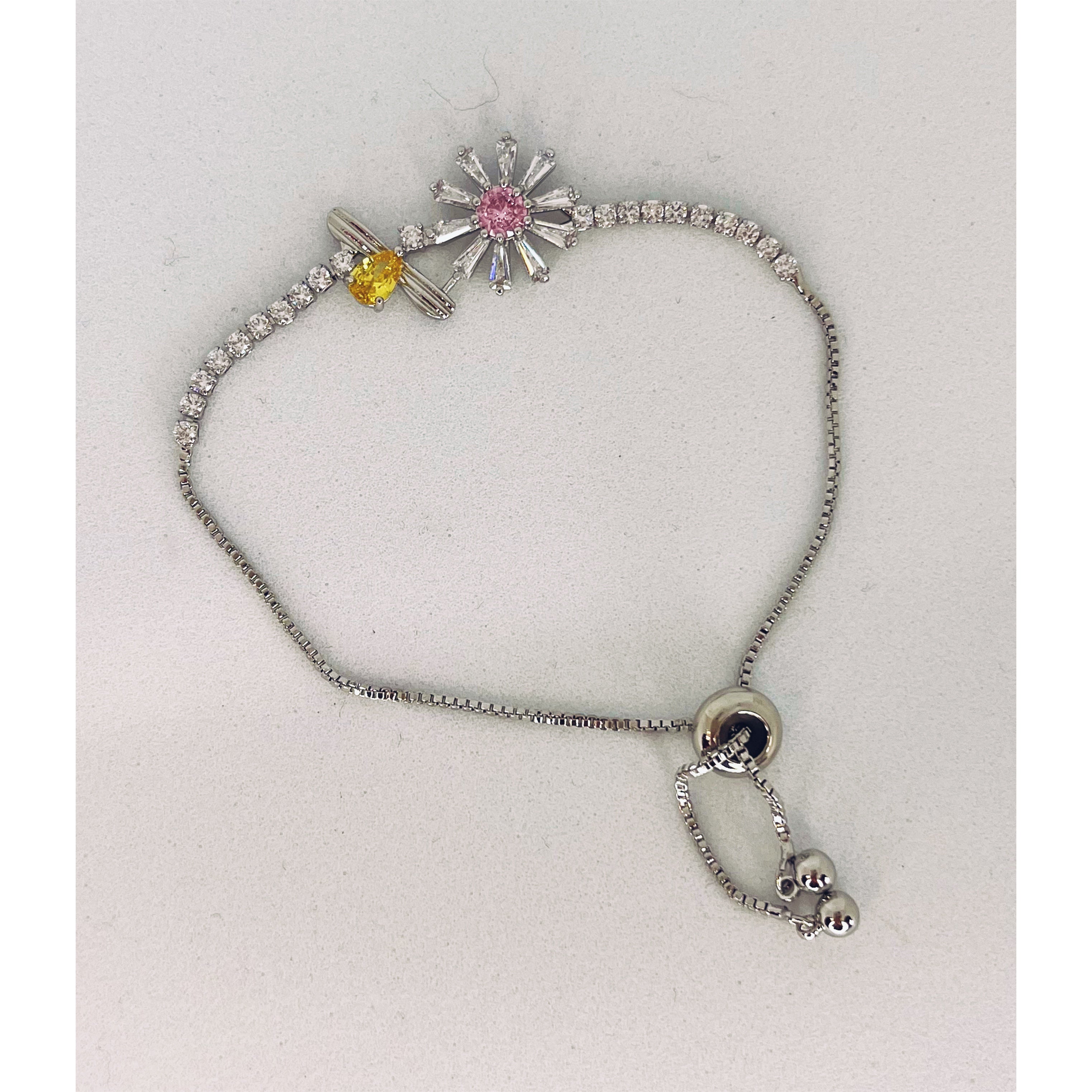 Flower To Bee Bracelet